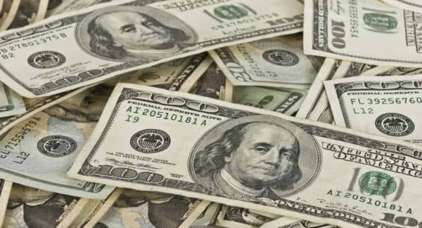 Un montón de dinero
